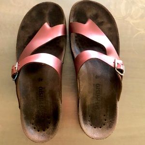 Mephisto Helen sandal 40 9.5